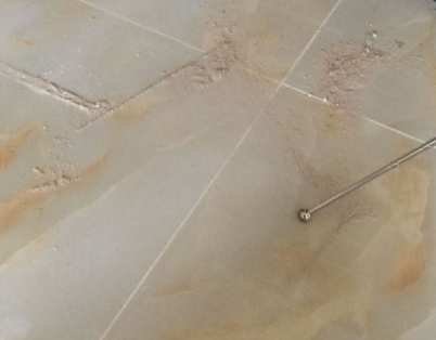 随州瓷砖空鼓维修公司分享粘合剂选择不当在瓷砖铺贴过程中可能导致以下问题